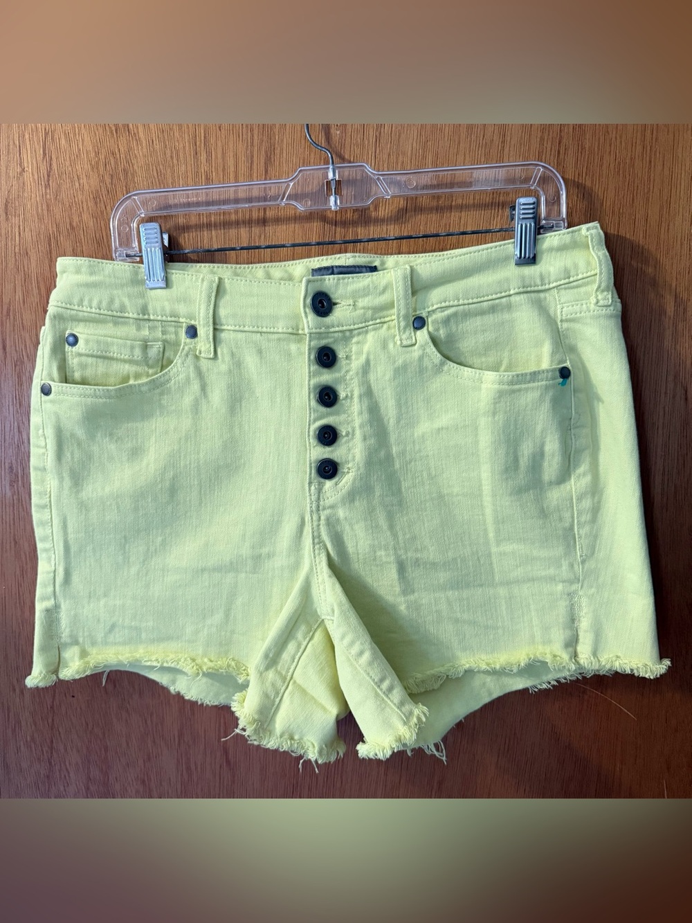 ⭐️NEW⭐️ Torrid "Feel the Fit" Denim Shorts